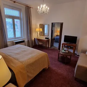 zkontrolujte dostupnost